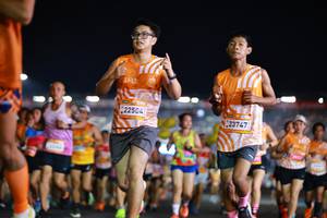 BIB: 183, 22504, 23747
                            <button type="button" onclick="openModal(23148075)" class="btn btn-primary btn-sm float-right btn-popup" data-toggle="modal" data-target=".modal-high-quality">
                        <i class="fas fa-shopping-cart"></i> Add to Cart
                    </button>
                                            <button type="button" onclick="isThisMe(23148075, true)" class="btn btn-success btn-sm float-right btn-popup btn-isme hidden" data-toggle="tooltip" data-placement="bottom" title="นี่คือรูปของคุณใช่ไหม คลิกที่นี่เพื่อเอาเข้าอัลบั้ม">
                        <i class="fas fa-plus"></i> Add to album
                    </button>
                    <button type="button" onclick="isThisMe(23148075, false)" class="btn btn-warning btn-sm float-right btn-popup btn-isnotme hidden">
                        <i class="fas fa-ban"></i> Remove from album
                    </button>